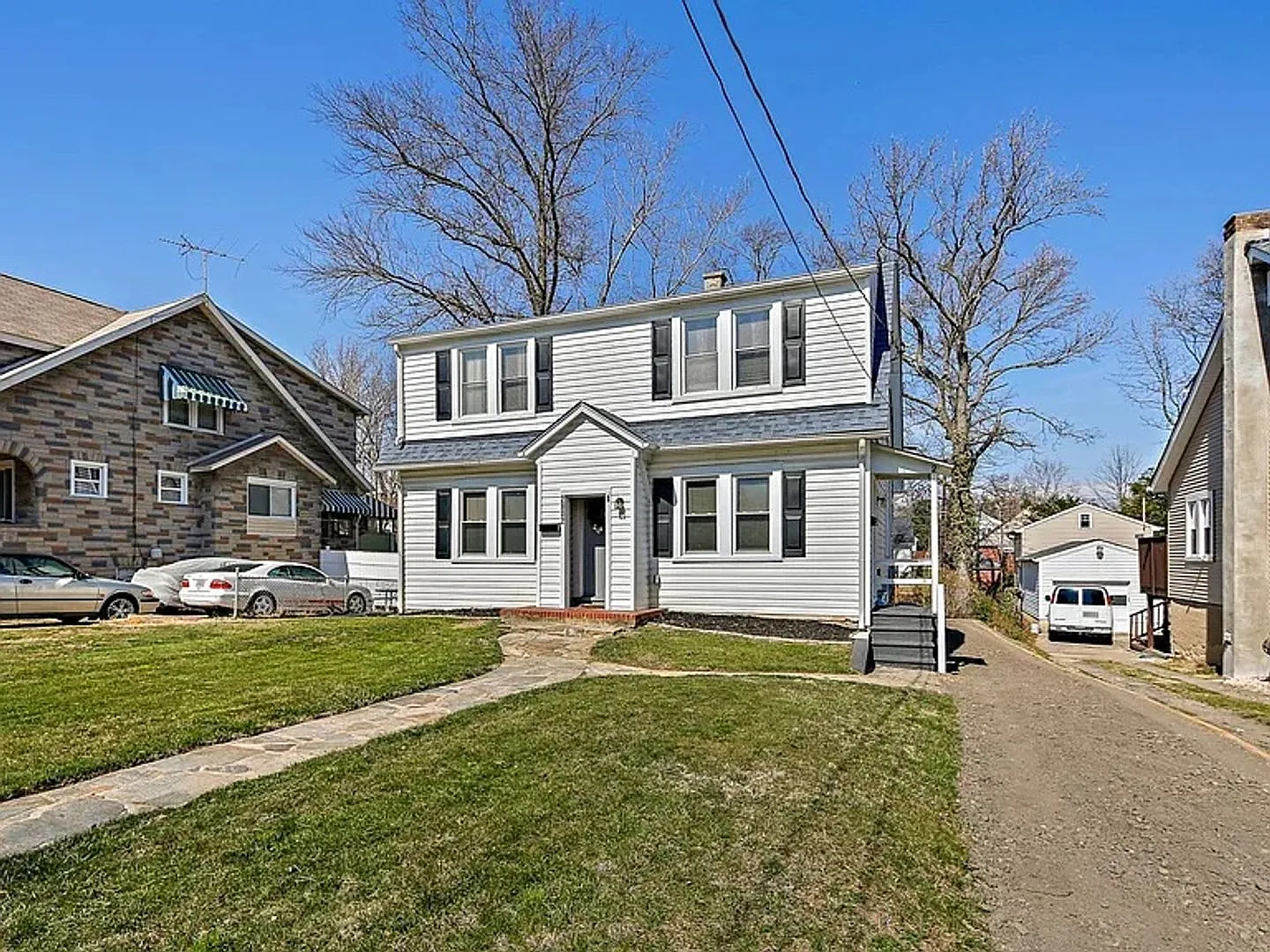 2802 Berwick Avenue — Photo 1