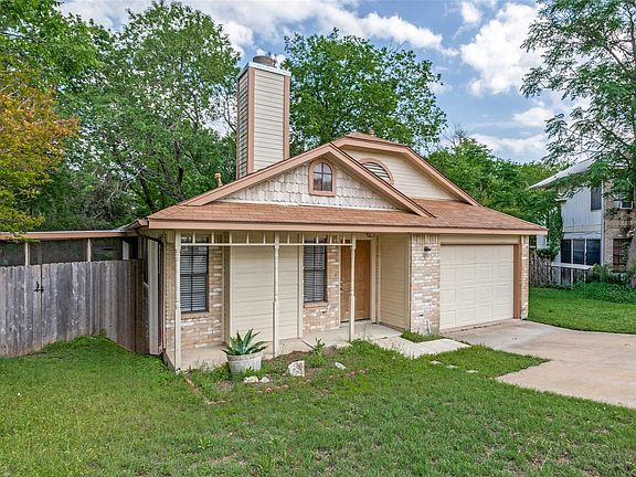 2nd image of 1121 Peggotty Pl