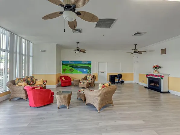 2910 E Golf Boulevard, Pompano Beach, FL 33064