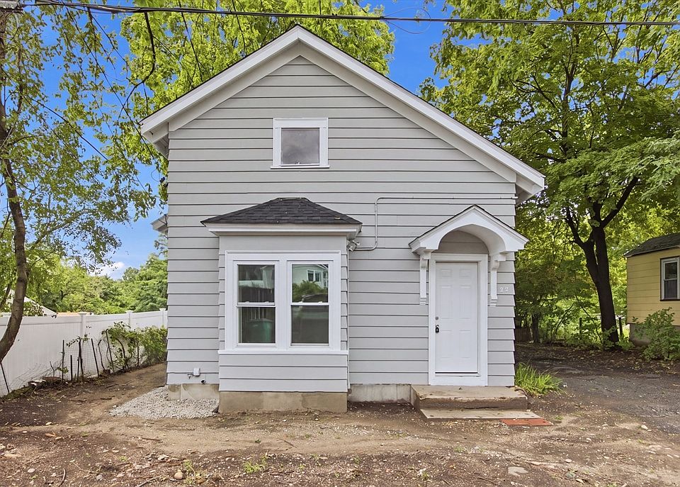 1st image of 25 Redman Pl