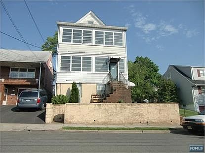 1st image of 22 Maitland Pl