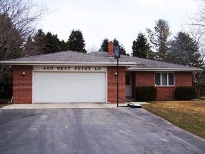 400 W Point Ln, Racine, WI, 53402