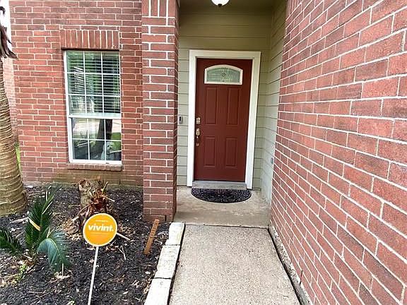4th image of 19443 Maywood Falls Cir