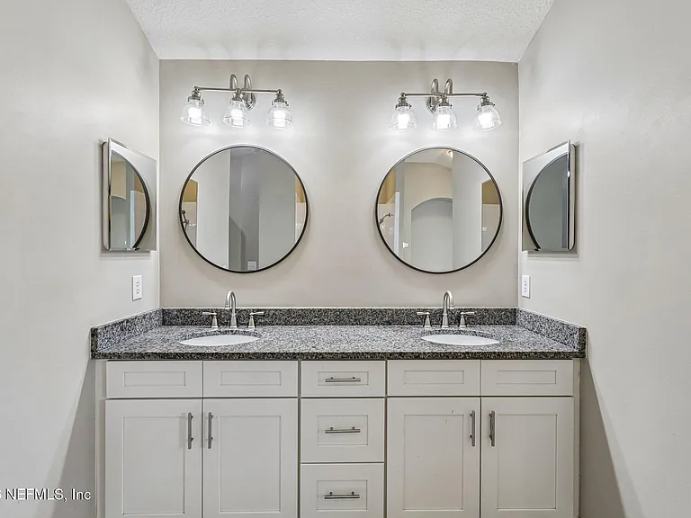 3954 Trail Ridge Rd — Photo 32