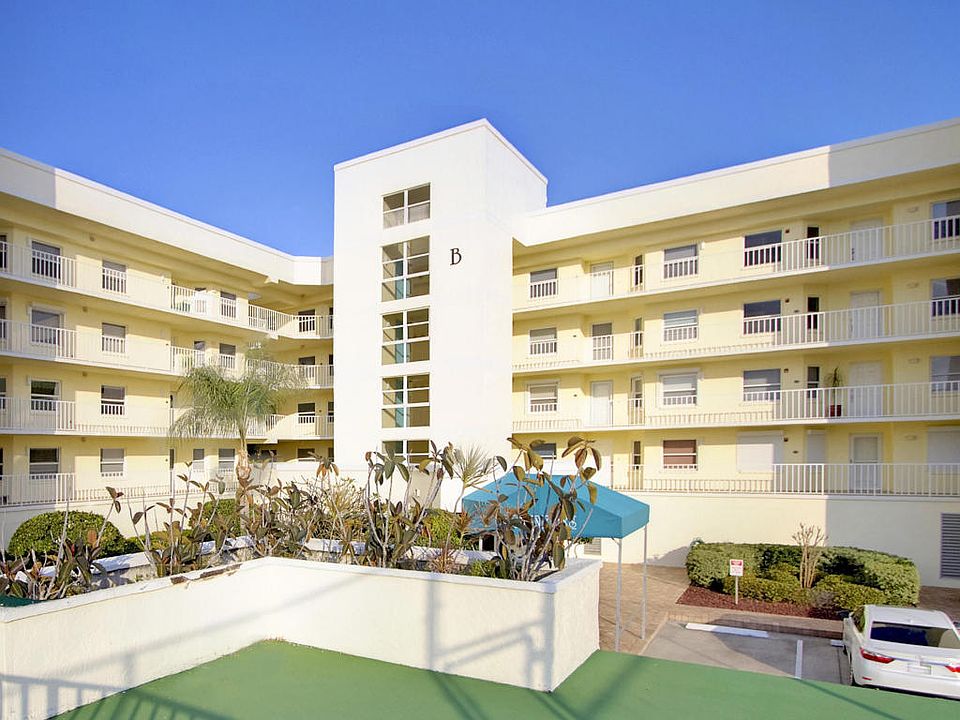 1st image of 8700 Ridgewood Ave #7