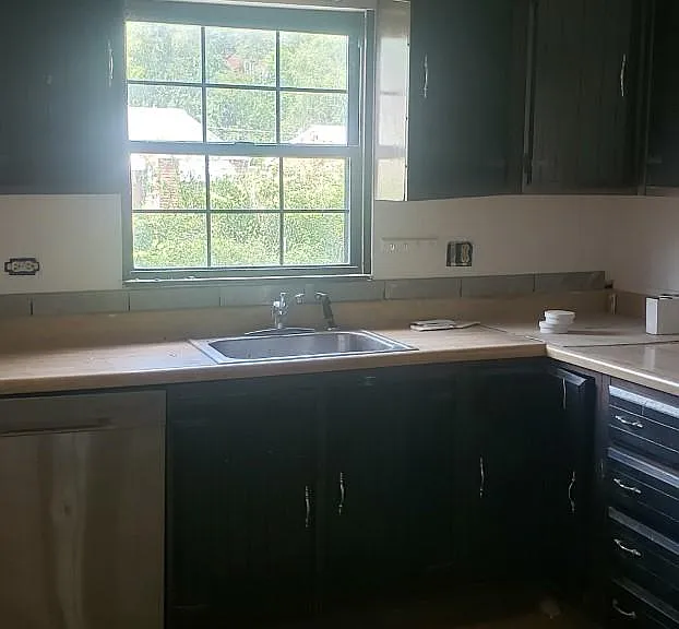 20 Beyrleye Ave — Photo 8