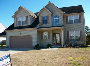 1102 Fern Ln, Suffolk, VA 23434
