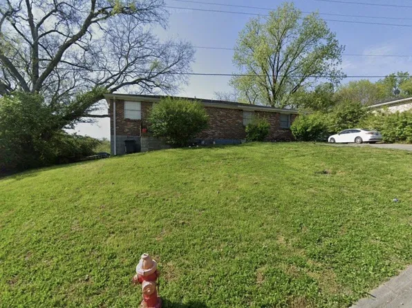 1 Peachtree St, Nashville, TN 37210
