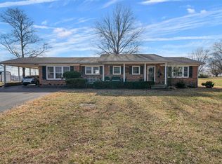 309 Parkway Dr, Scottsville, KY 42164
