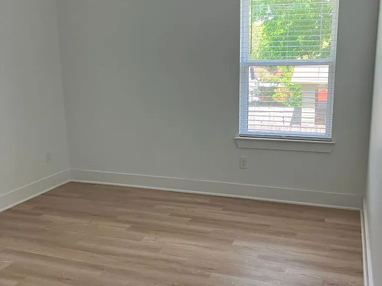 717 N 9th St #B — Photo 11