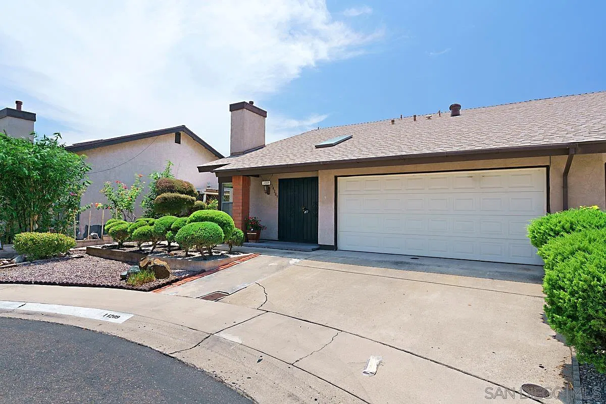 3 bed, 1354 sqft, $3,800 — Photo 4