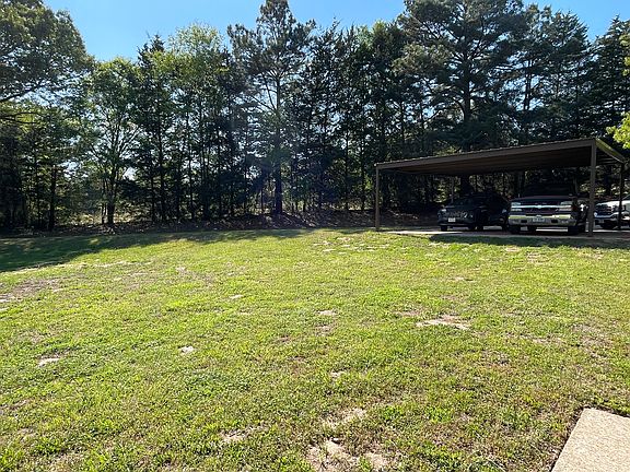 4th image of 15021 Hillview Rd