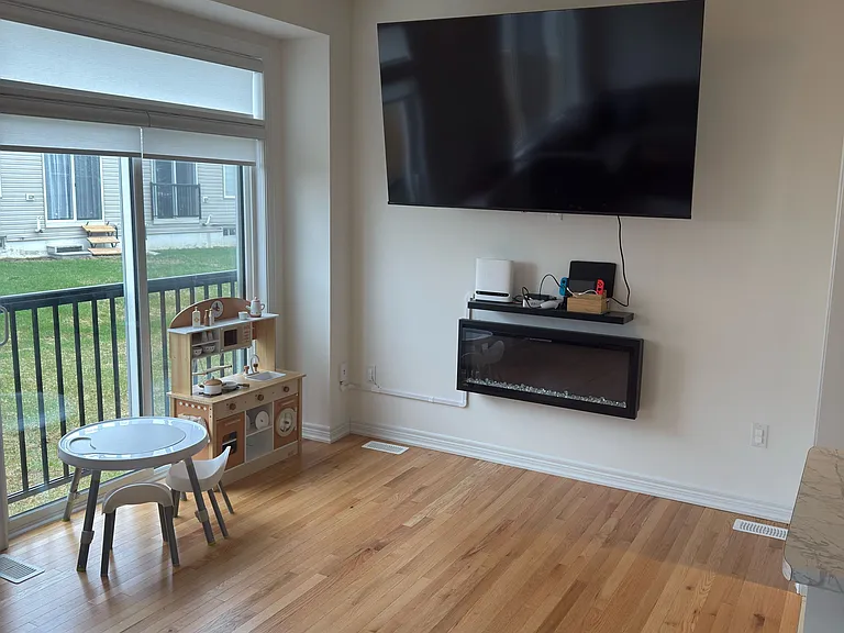 703 Potawatomi Cres — Photo 8