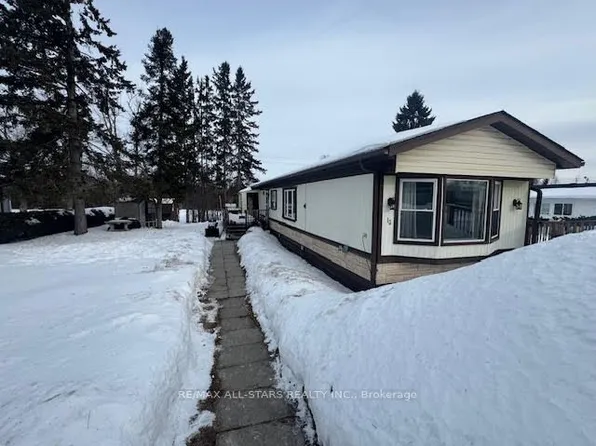 13 Fenelon Way, Kawartha Lakes, ON K9V 0H5