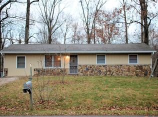 6598 N Utt Dr, Bloomington, IN 47408