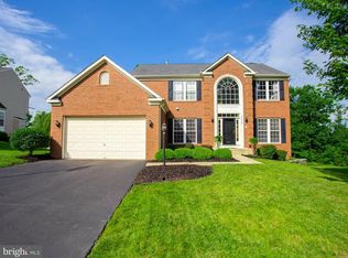 18016 Dunes Ct, Dumfries, VA 22026