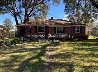 2883 Seville Ct, Jacksonville, FL 32207