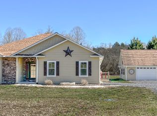 2055 Shady Grove Rd, Murphy, NC 28906