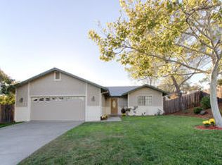 972 Bahama Ct, Redding, CA 96003