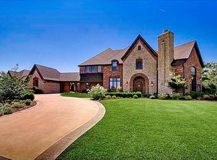 11301 Pembrook Cir, Bentonville, AR 72712