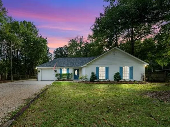 23396 Oscar St, Mandeville, LA 70471