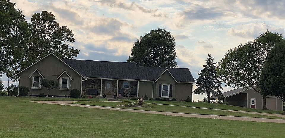 Ranch home on 3.58 acres