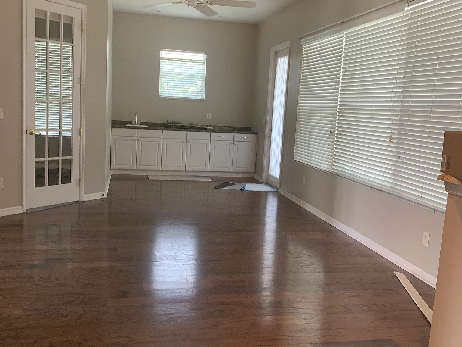 5127 Aurora Dr — Photo 4