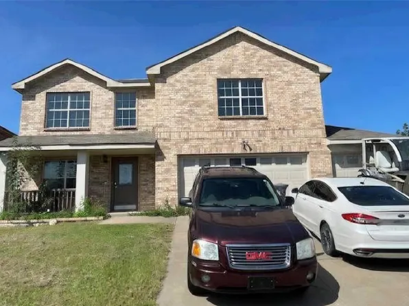802 Dove Meadows Dr, Arlington, TX 76002