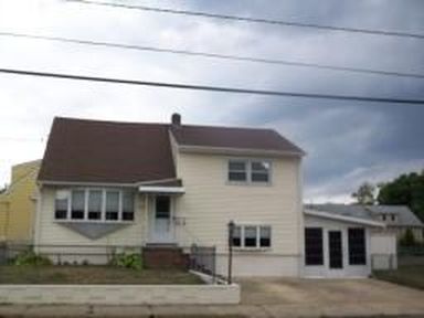 232 N 13th Ave, Manville, NJ, 08835