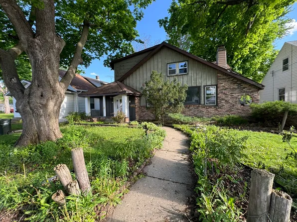 311 E 11th St, Sterling, IL 61081