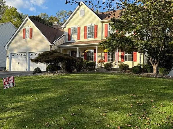 1428 Colonial Dr, Garnet Valley, PA 19060