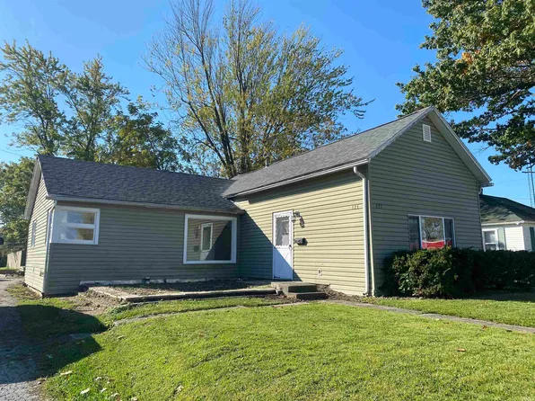121 E 7th St, Decatur, IN 46733