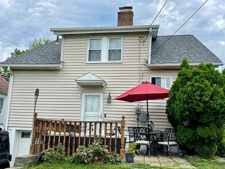 4121 Woodland Ave — Photo 3