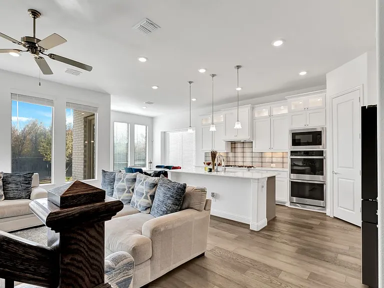 306 Dove Falls Dr — Photo 8
