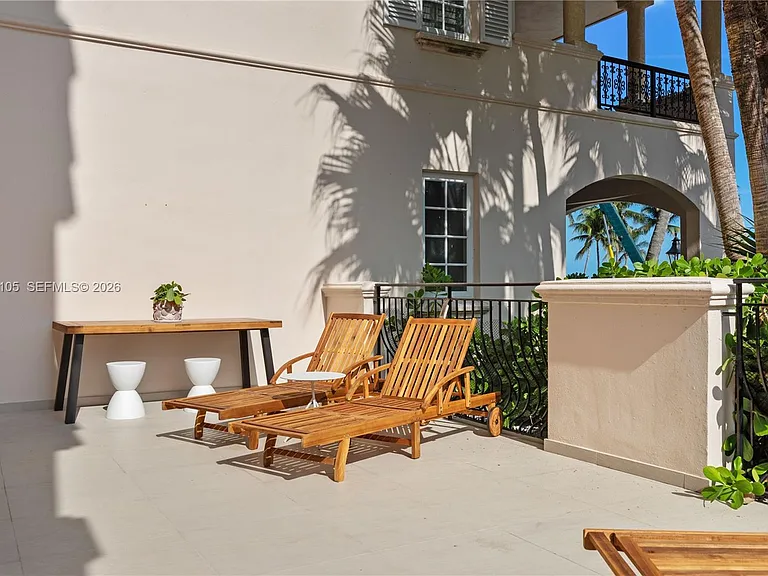 19216 Fisher Island Dr #19216 — Photo 12