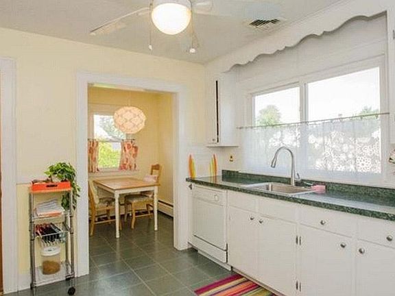 Kitchen other direction