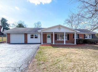 404 Hiawatha Trl, Frankfort, KY 40601