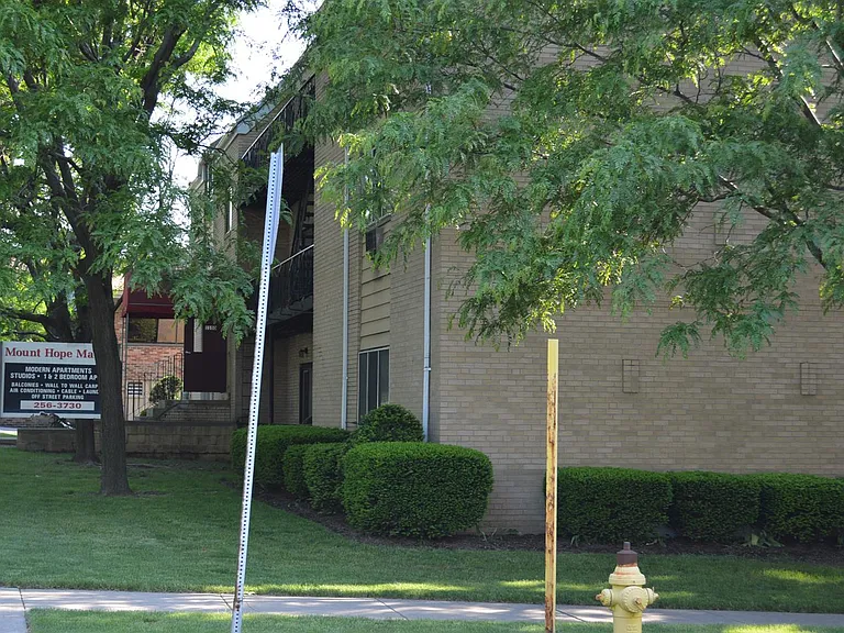 1150 Mount Hope Ave — Photo 3