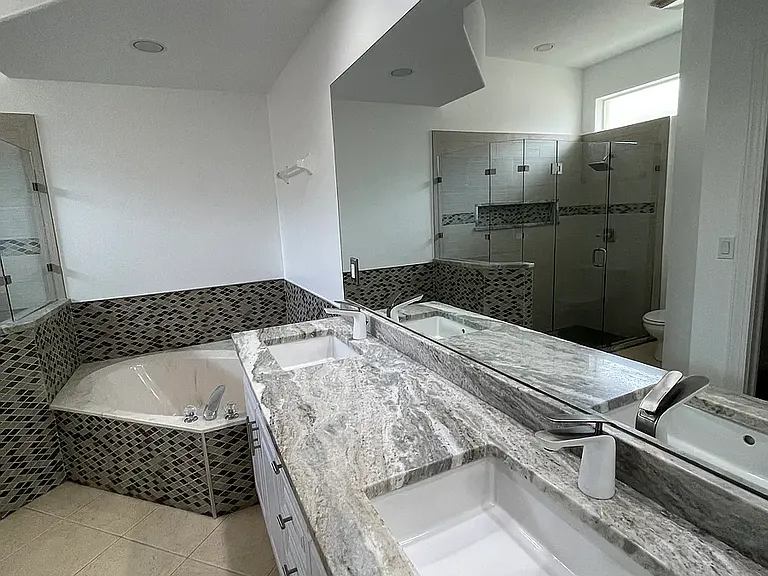 8620 Ibis Cove Cir — Photo 14