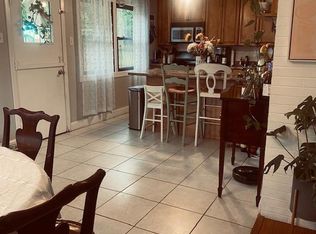 961 Meetinghouse Rd, Rydal, PA 19046