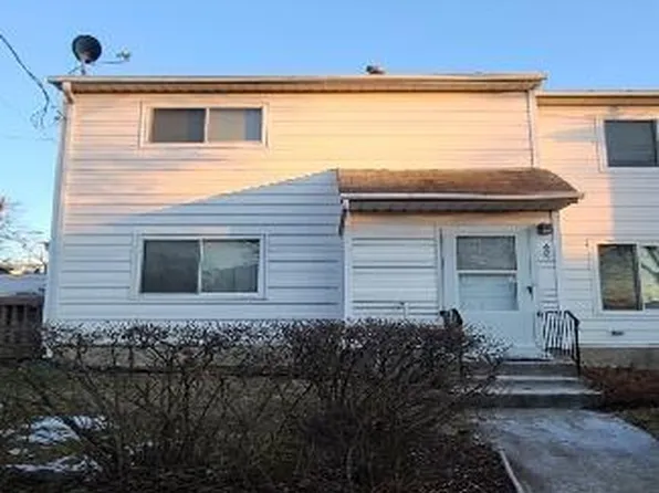 687 Elbe Ave, Staten Island, NY 10304