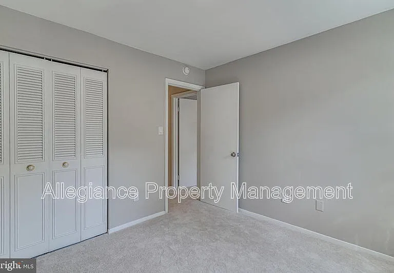 3374 Breckenridge Ct — Photo 20