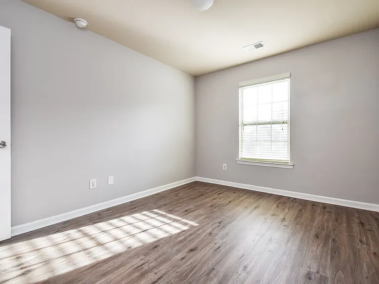 118 Cassady Ln — Photo 13