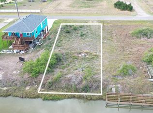 243 Allen M Parks Dr, Rockport, TX 78382