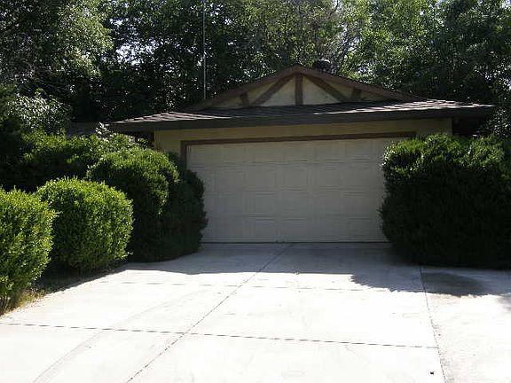 2nd image of 7015 Peck Dr