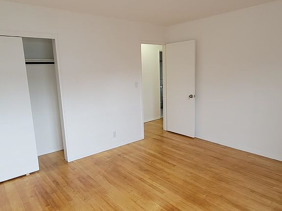 5th image of 204 Woodcliff Ave APT A3