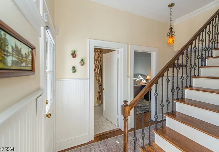 37 Colles Ave — Photo 13