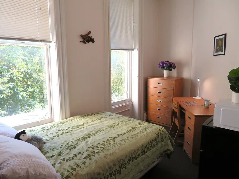 222 S Aurora St — Photo 30