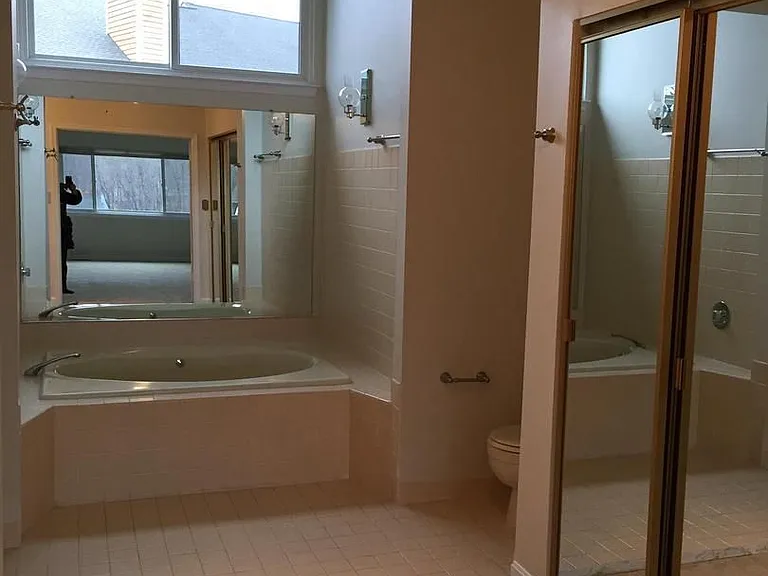 11242 Harbor Ct #1242 — Photo 7