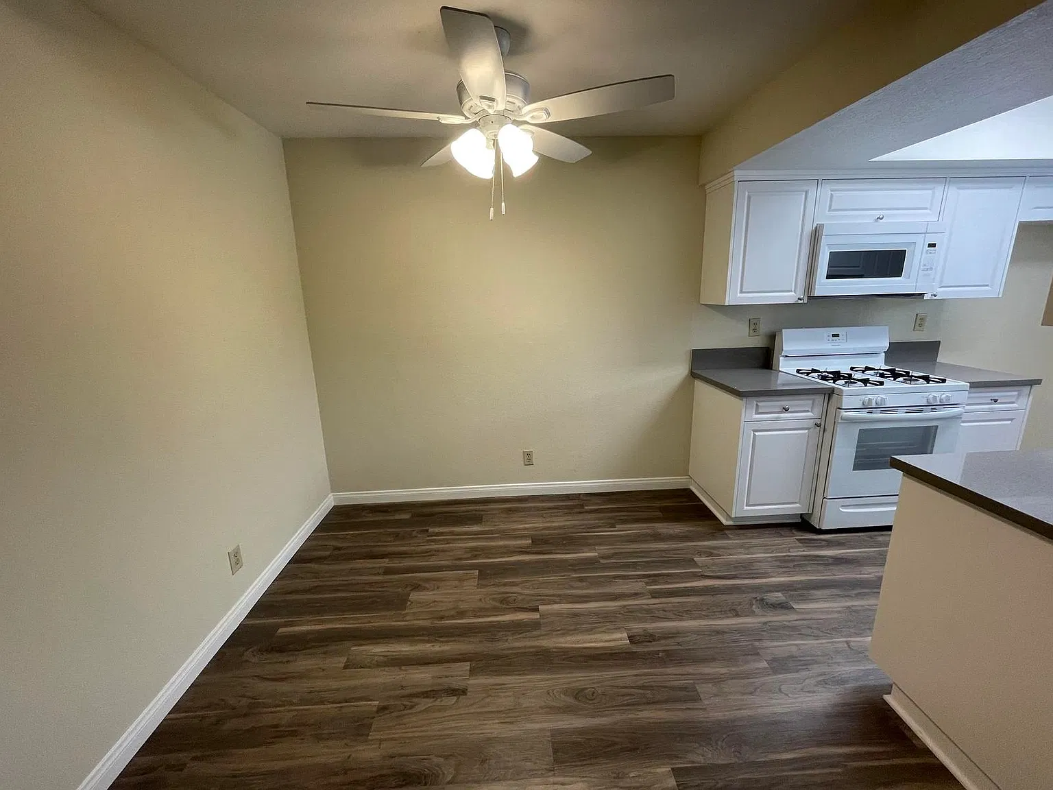 280 West Tujunga — Photo 4